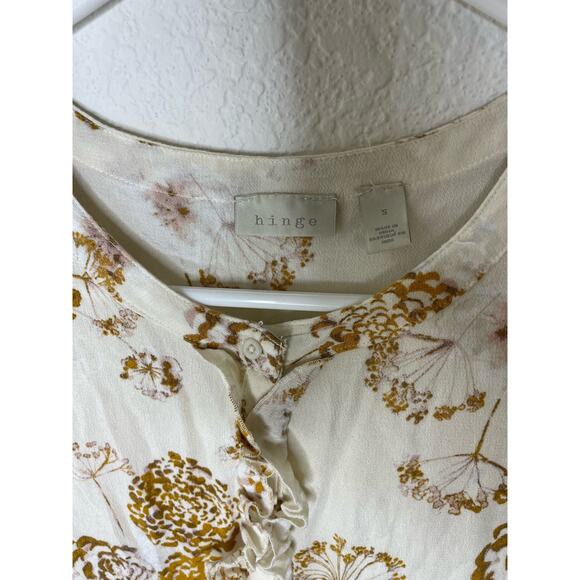 Hinge Ivory & Tan Floral Ruffle 3/4 Sleeve Dress size small - Picture 4 of 4